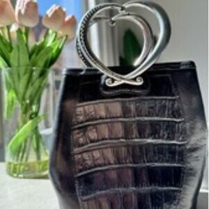 💜 Brighton Leather Croc Purse 
With Silver Heart Handles.